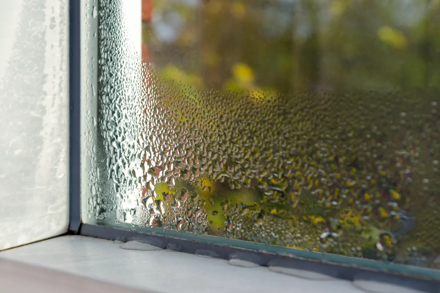 Condensation sur une surface vitrée